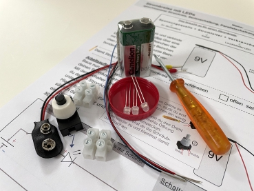 SchulSet, Kl. 3/4, Stromkreise mit LEDs - EinzelSet, inkl.  Arbeitsblatt - myExperimentSet, Werkpackung